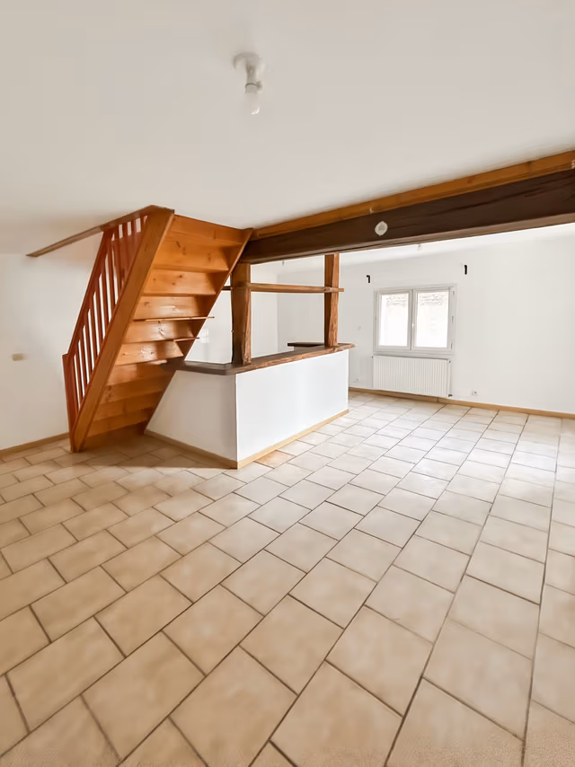 Rental ad image