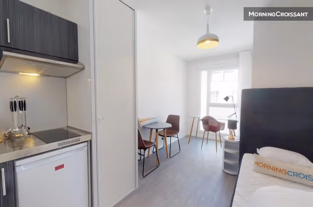 Rental ad image