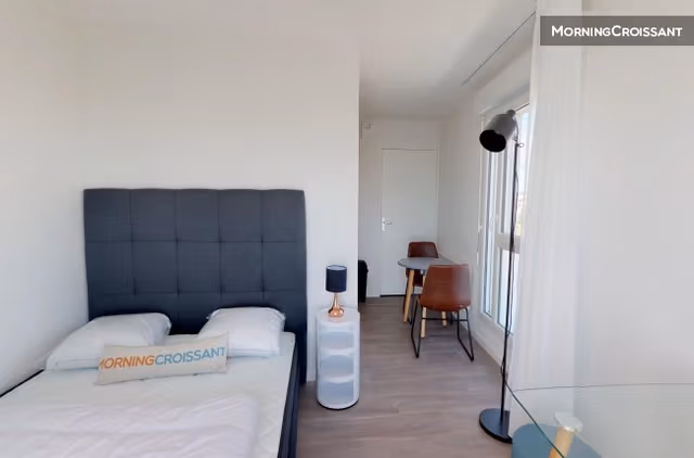 Rental ad image