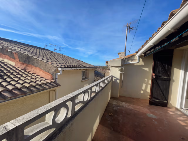 Rental ad image