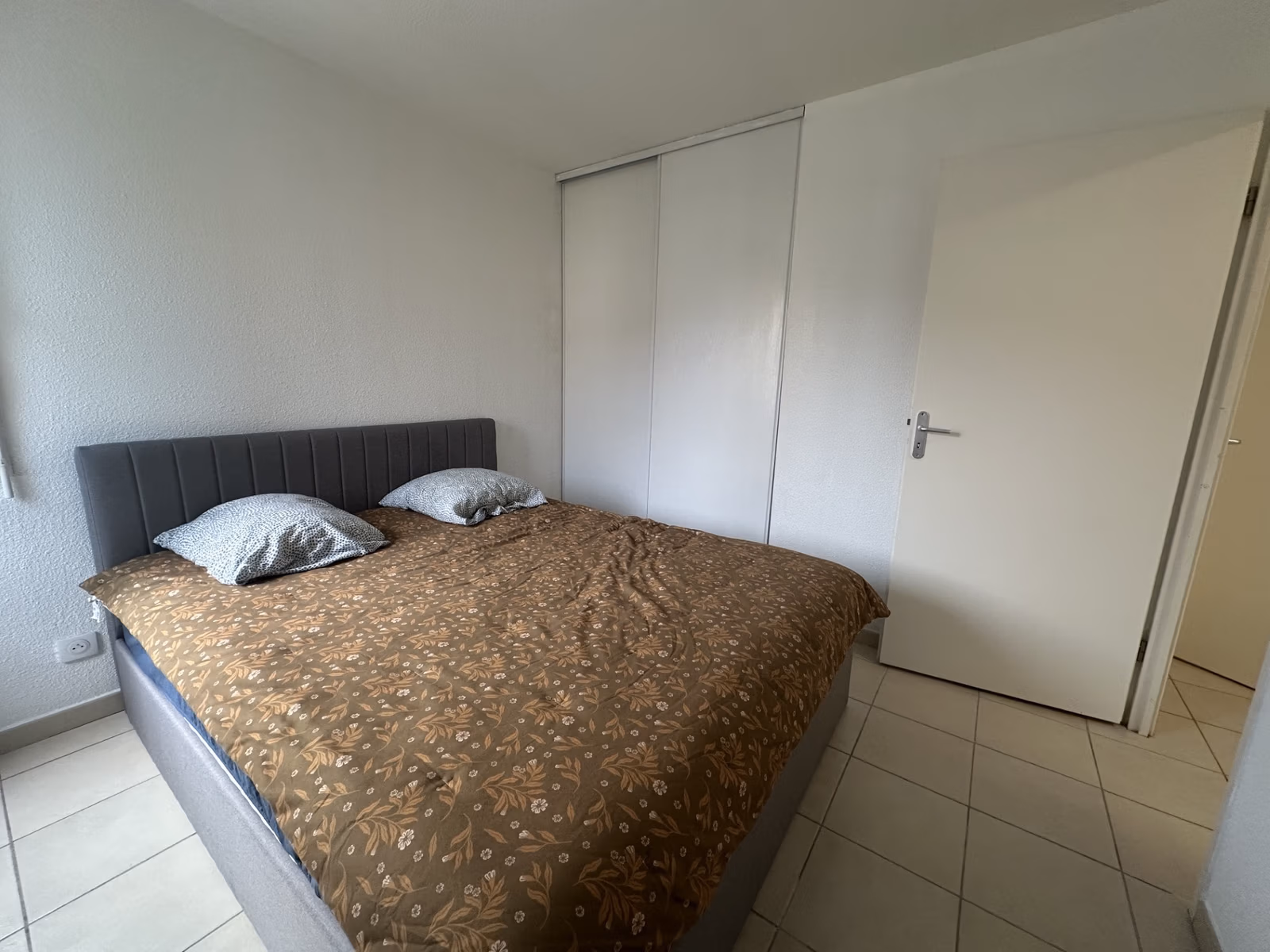 Housing offer image